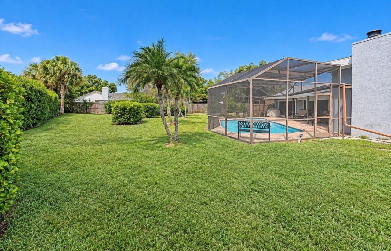 9690 Leeward Avenue , Largo, FL 33773 Photo