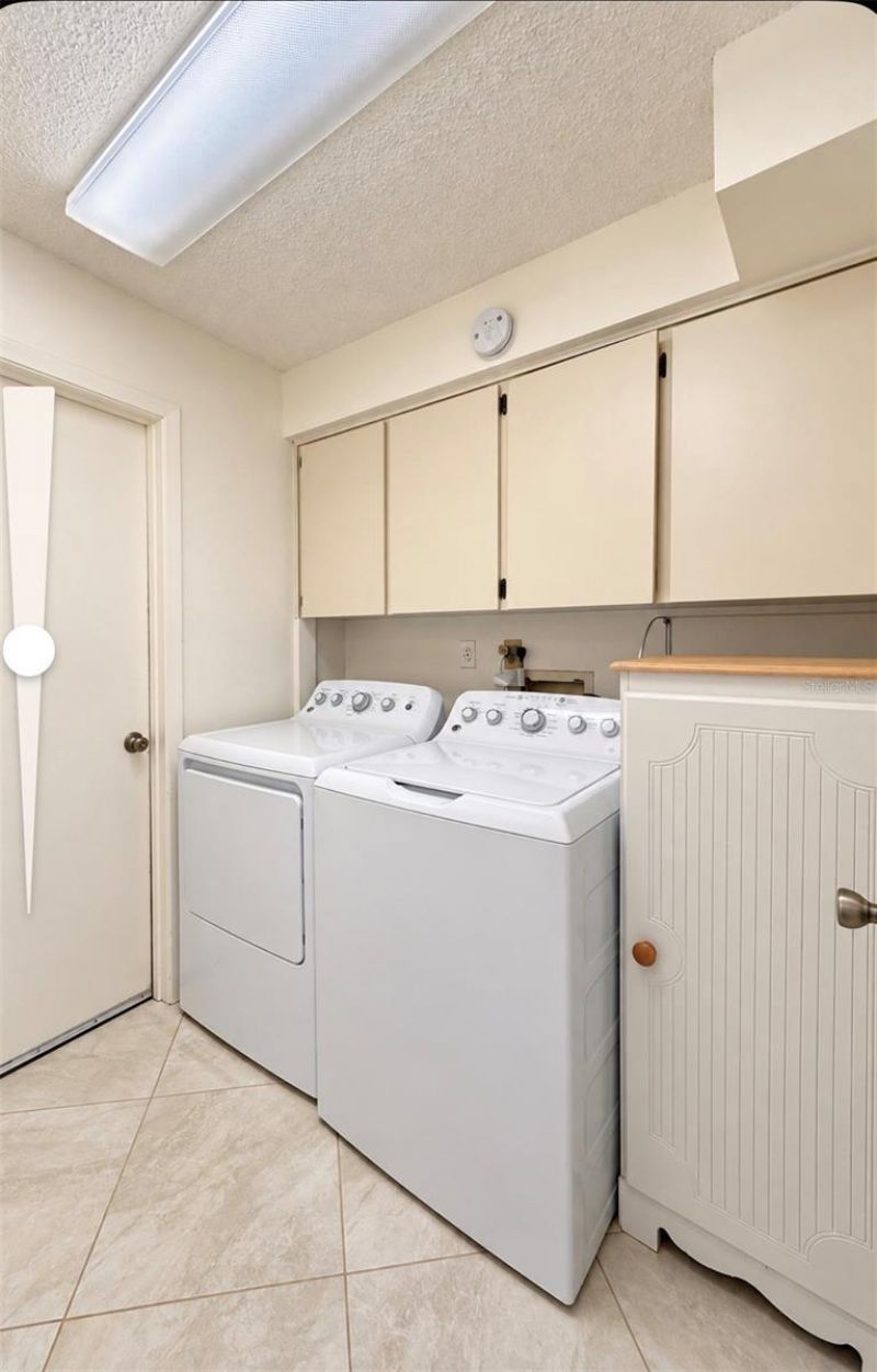 9690 Leeward Avenue , Largo, FL 33773 Photo