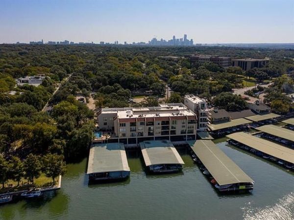 1500 Scenic DR, Unit 106, Austin, TX 78703