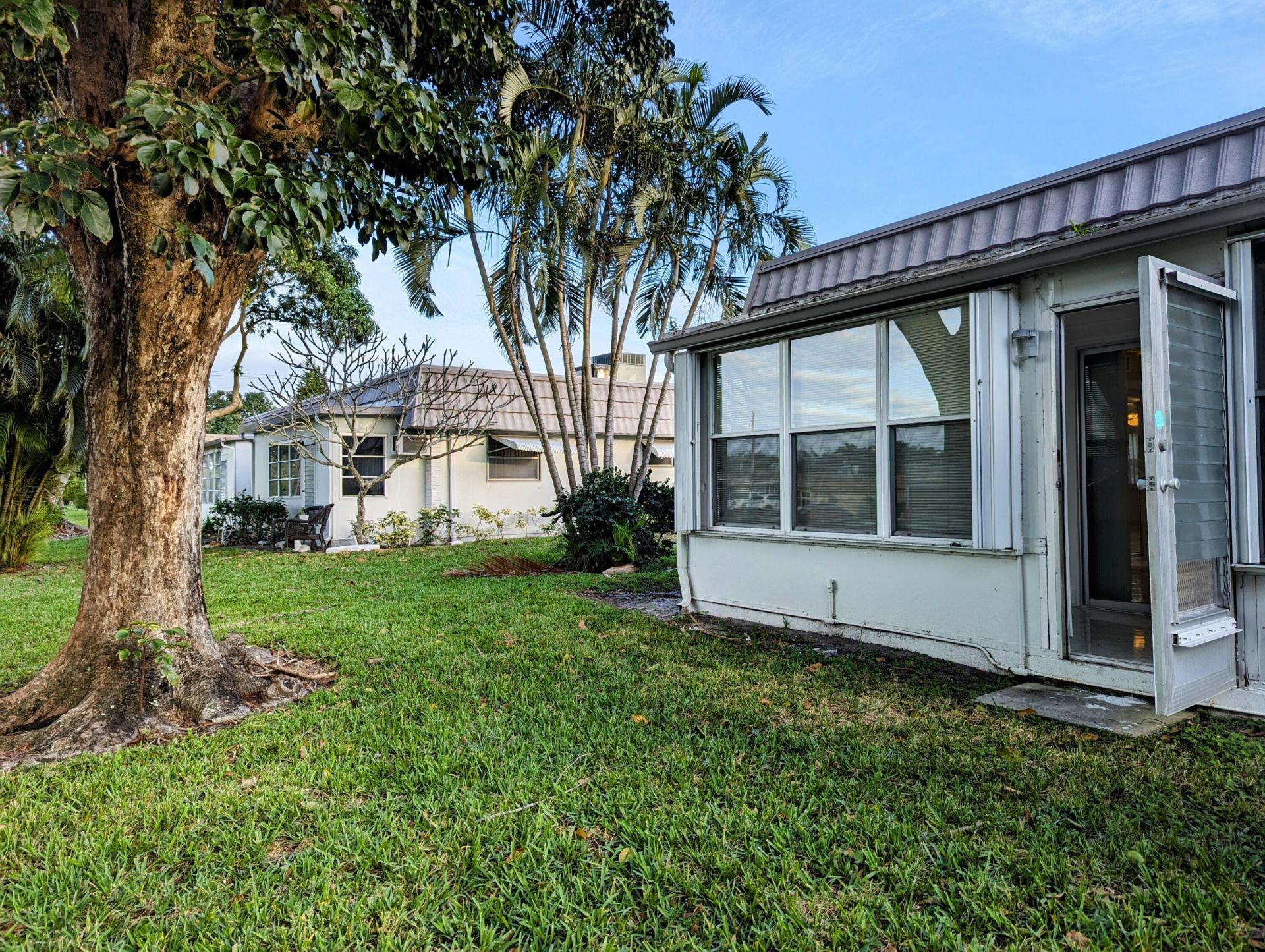 15 Valencia A, Delray Beach, FL 33484 Photo