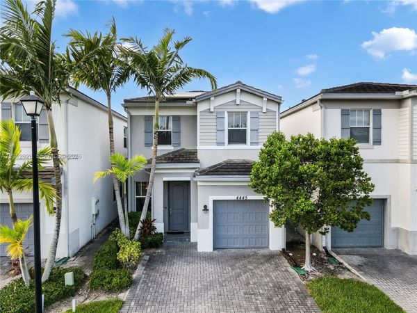4445 NW 48th Ter , Tamarac, FL 33319
