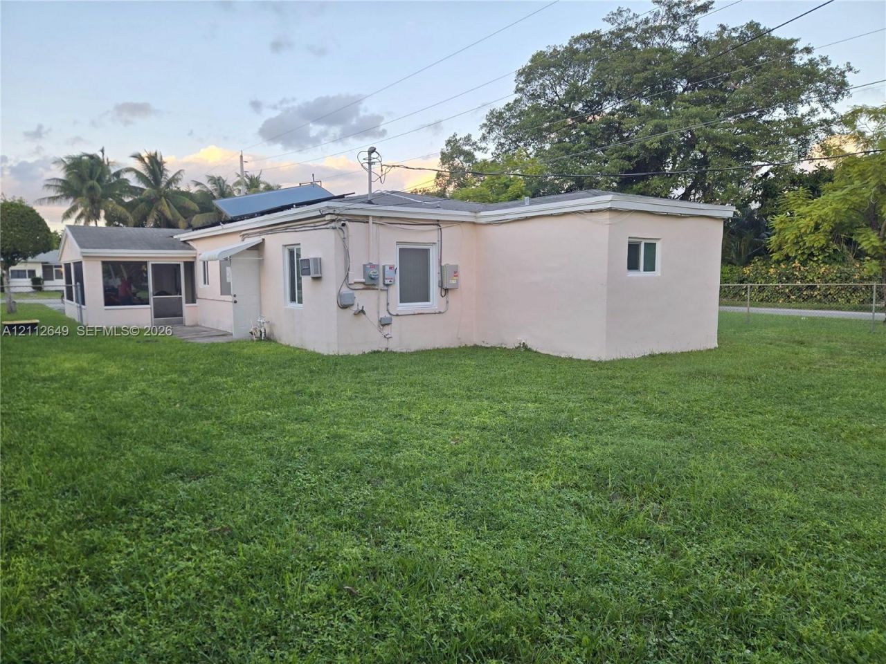 1698 NE 177th St, North Miami Beach, FL 33162 Photo
