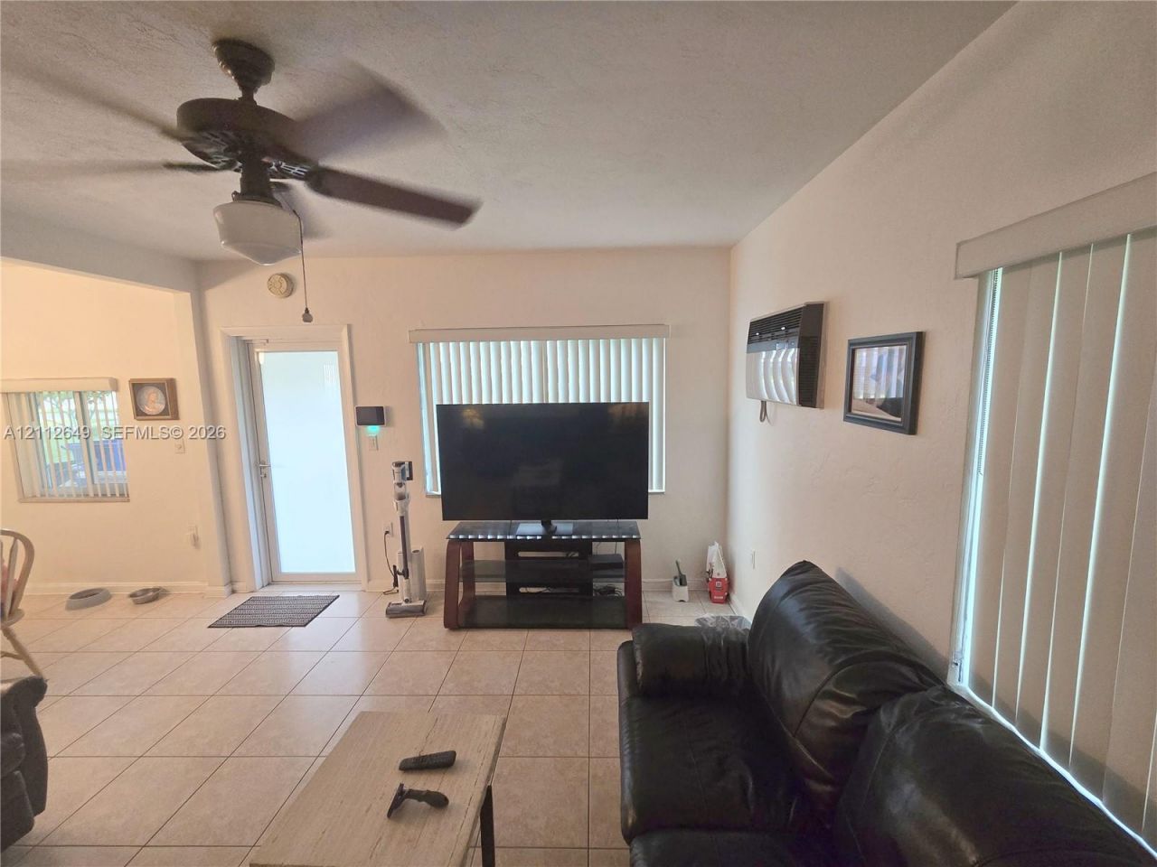 1698 NE 177th St, North Miami Beach, FL 33162 Photo