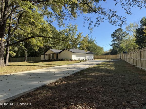 2449 W Mountain Creek Road, Florence, MS 39073