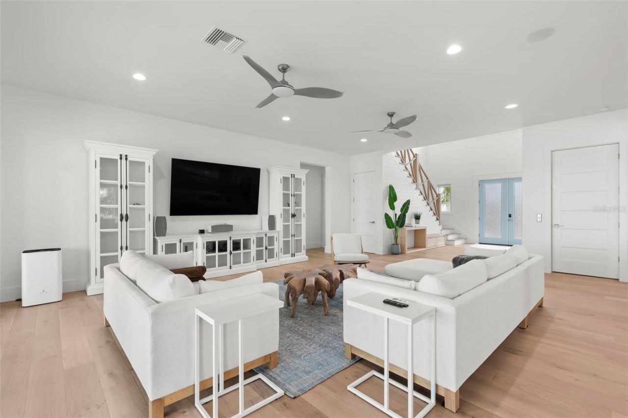 4598 Harbor Hills Drive, Largo, FL 33770 Photo