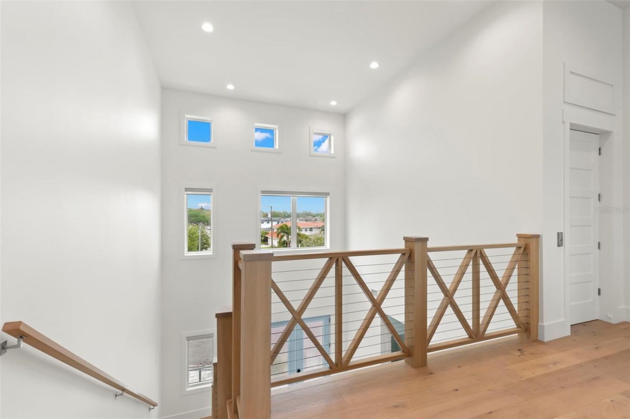 4598 Harbor Hills Drive, Largo, FL 33770 Photo