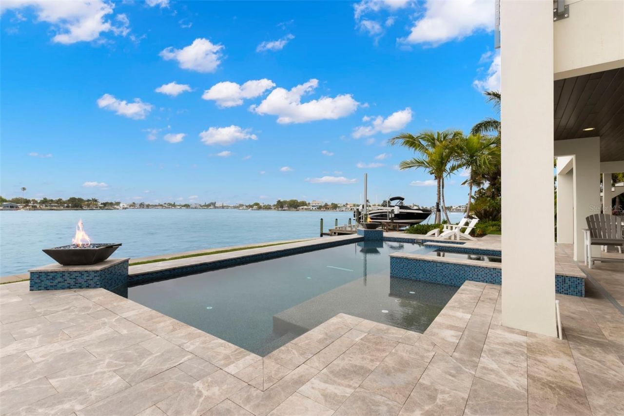4598 Harbor Hills Drive, Largo, FL 33770 Photo