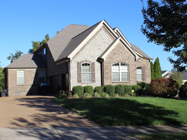 100 Houghland St , Gallatin, TN 37066