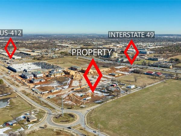 5428 Apple Road , Springdale, AR 72762