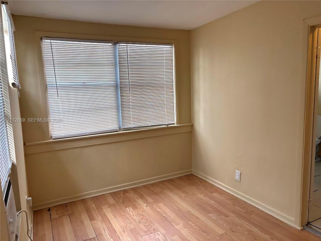 412 N Dixie Hwy , Lake Worth, FL 33460 Photo