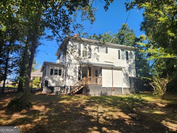 606 E Solomon Street, Griffin, GA 30223