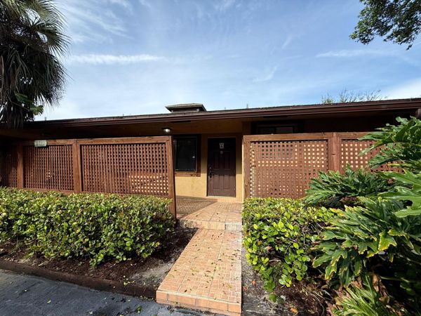 3084 Collin Drive, Unit A, West Palm Beach, FL 33406