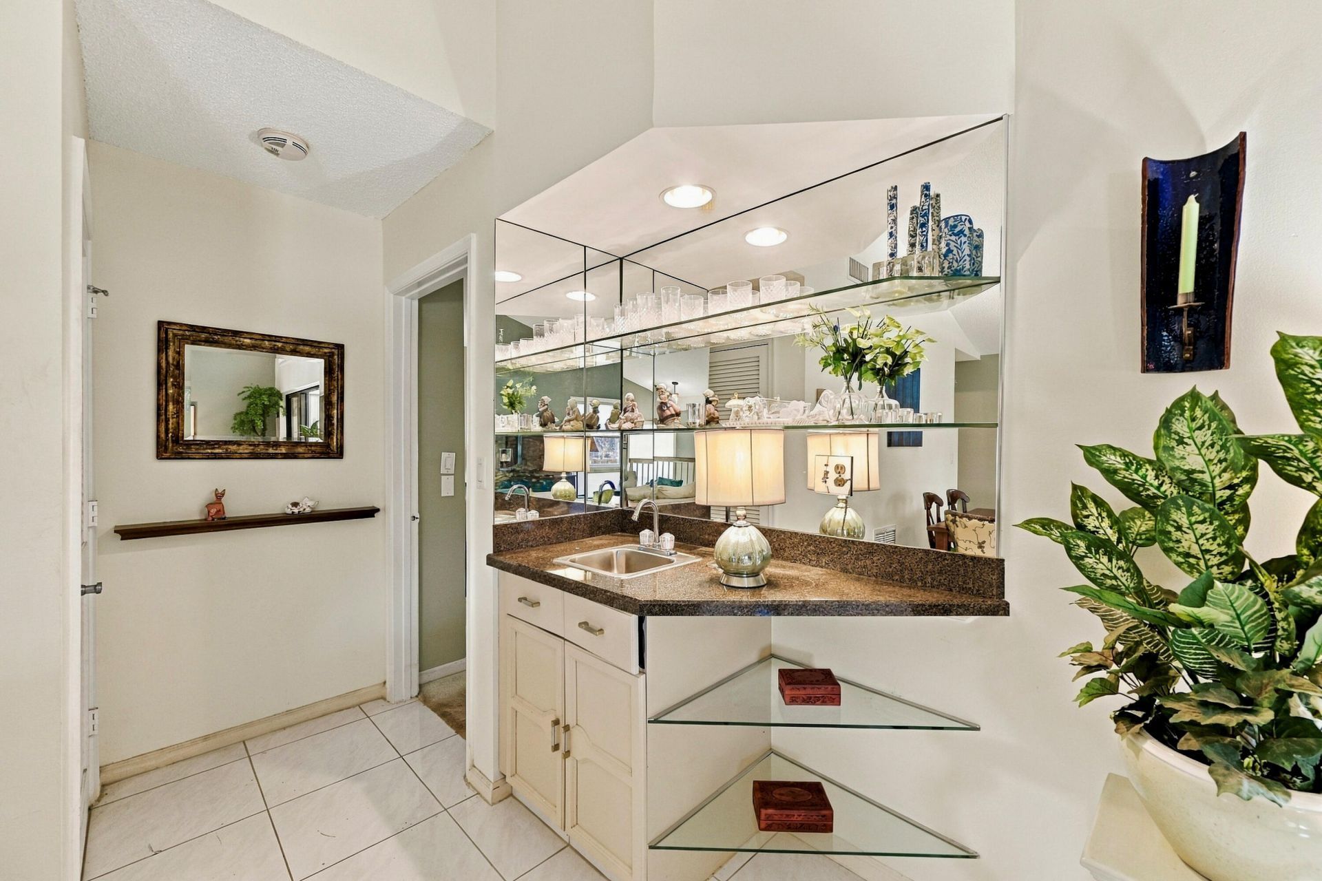 7858 Granada Place, Unit 404, Boca Raton, FL 33433 Photo