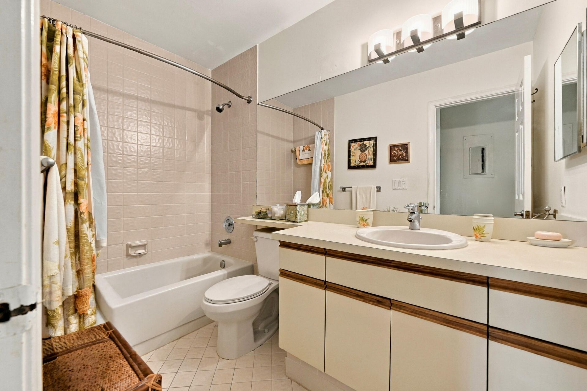 7858 Granada Place, Unit 404, Boca Raton, FL 33433 Photo