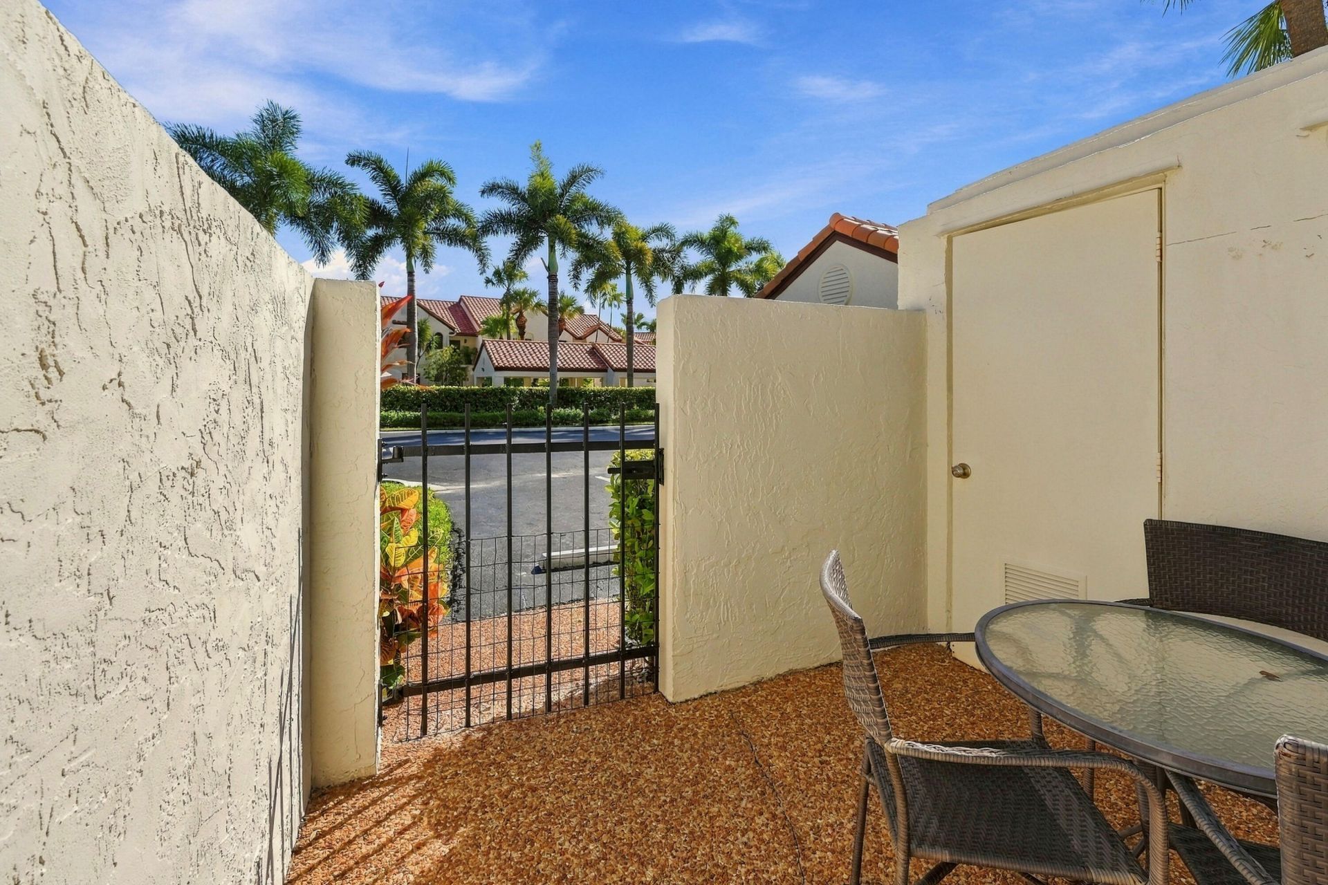 7858 Granada Place, Unit 404, Boca Raton, FL 33433 Photo