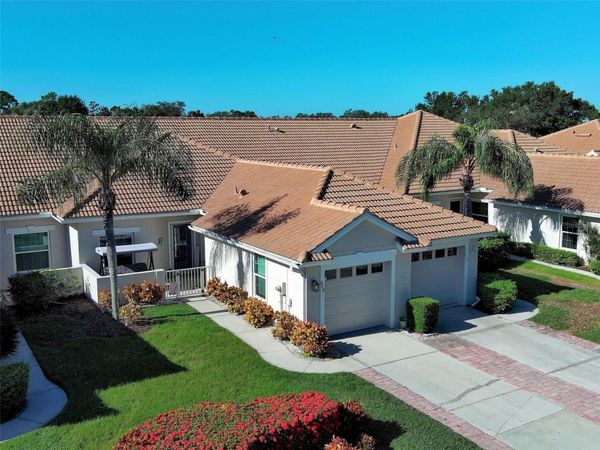 668 BACK NINE DRIVE , VENICE, FL 34285