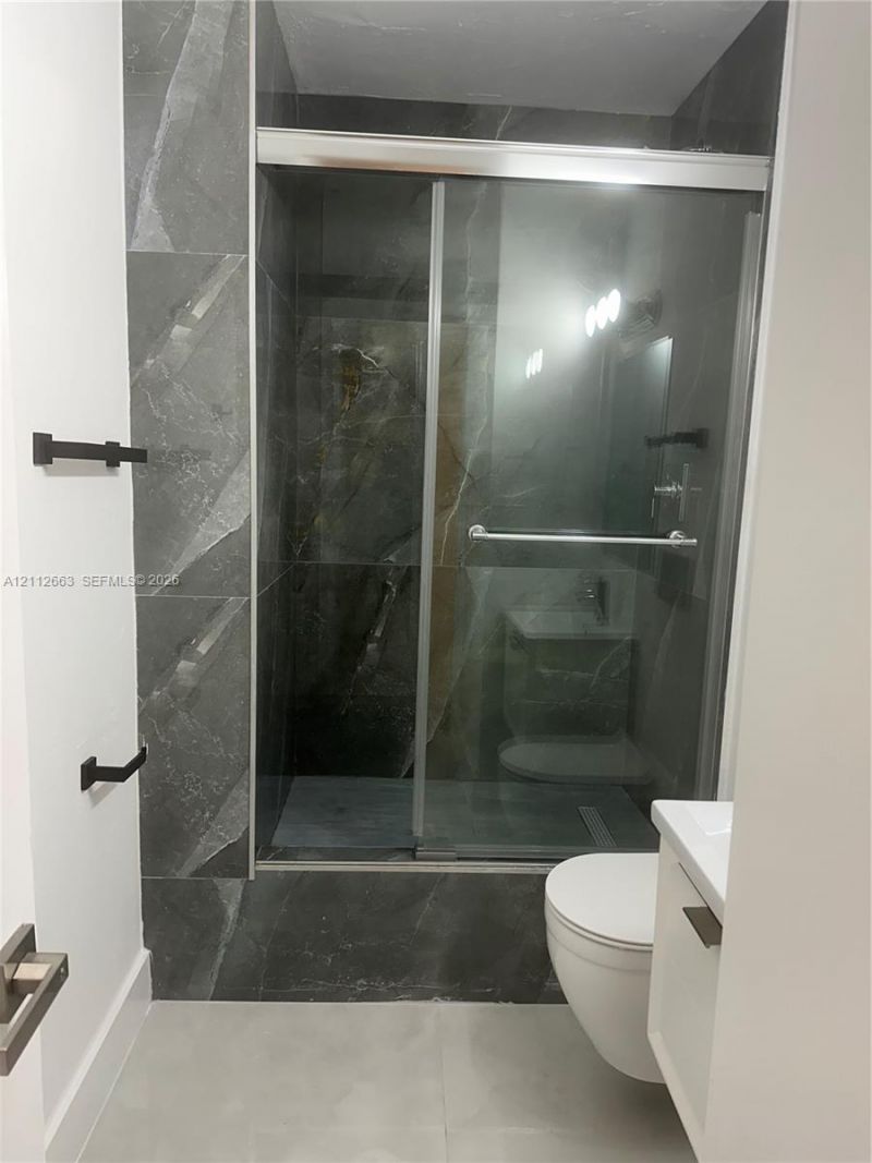 10185 Collins Ave , Unit 523, Bal Harbour, FL 33154 Photo