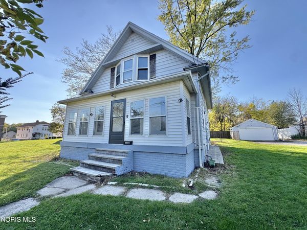 2307 Upton Avenue, Toledo, OH 43606