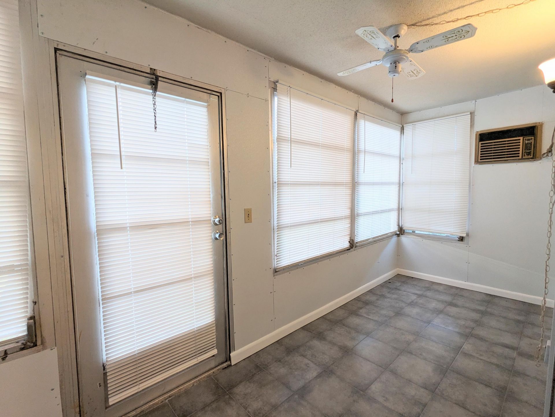 3774 Inverrary Boulevard, Unit 205P, Lauderhill, FL 00000 Photo