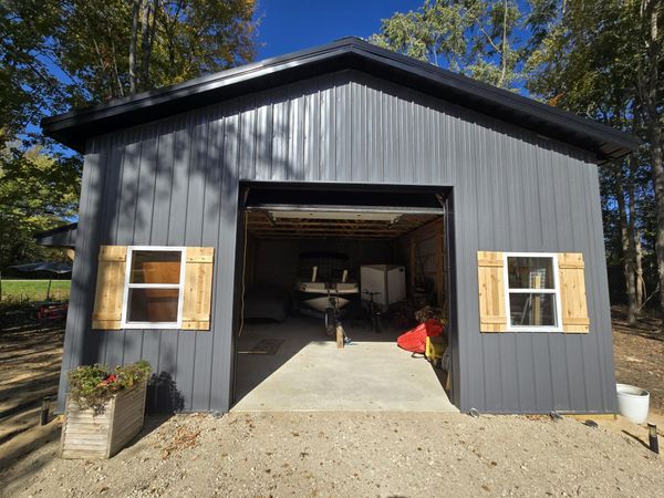 7199 Atlantic Avenue, South Haven, MI 49090