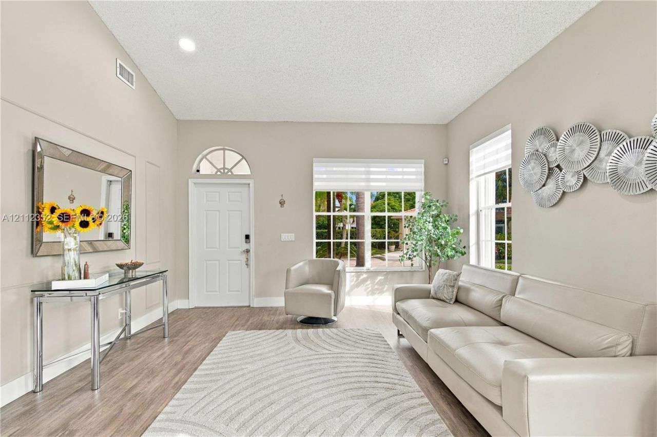 2880 NW 75th Ave , Margate, FL 33063 Photo