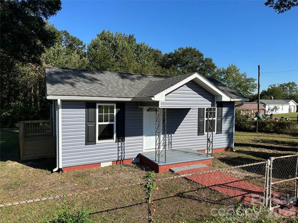 715 N Central Avenue, Landis, NC 28088