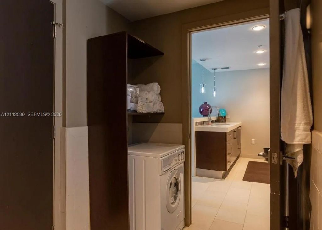 17315 Collins Ave , Unit 705, Sunny Isles Beach, FL 33160 Photo