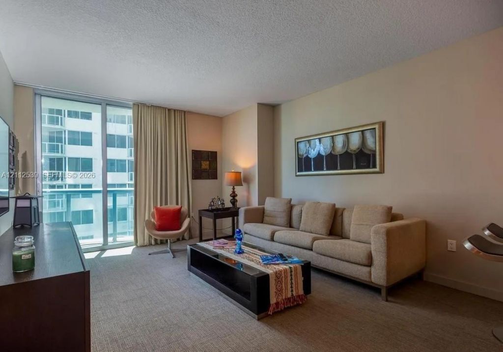 17315 Collins Ave , Unit 705, Sunny Isles Beach, FL 33160 Photo