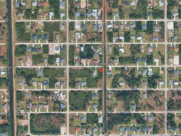 3501 12 Street SW , Lehigh Acres, FL 33976