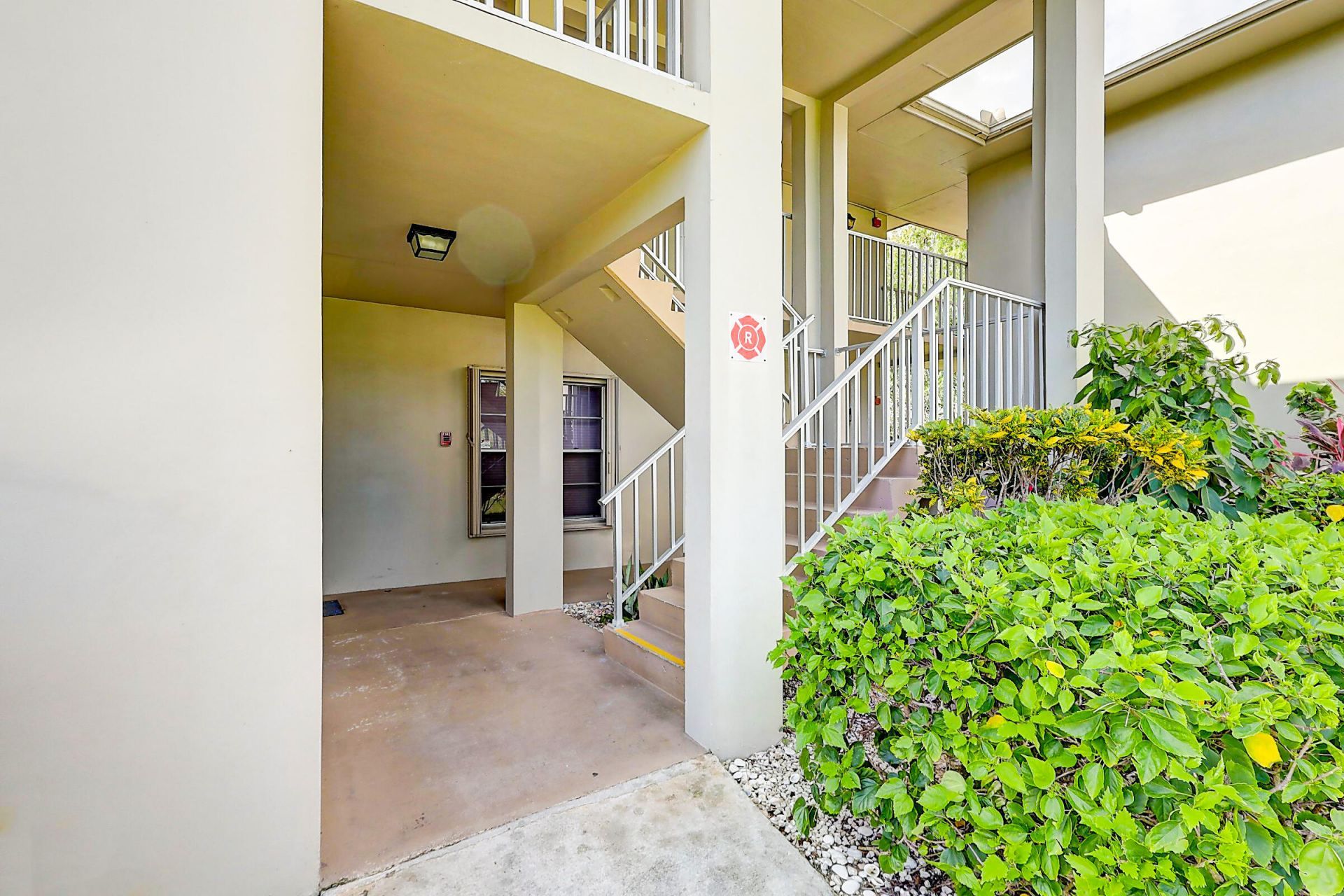33 Lake Vista Trail, Unit 206, Port Saint Lucie, FL 34952 Photo