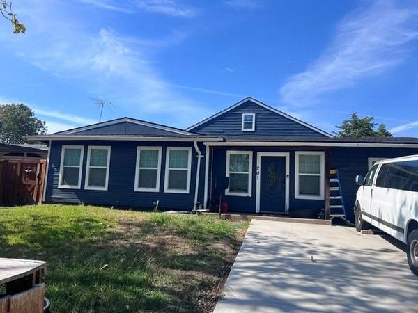 201 Darien Drive , Mesquite, TX 75149