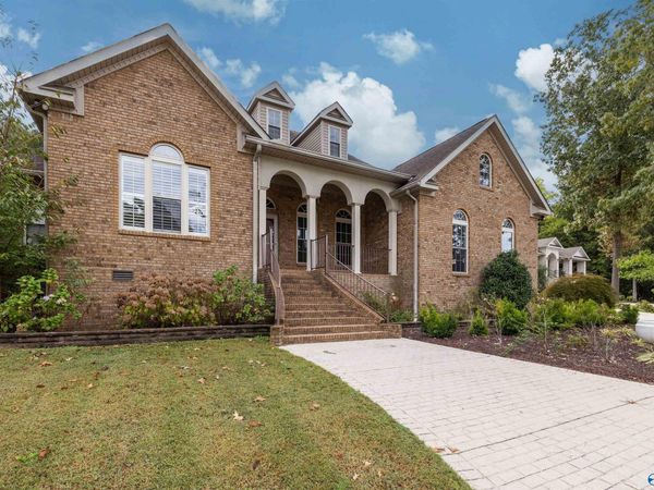 2351 Sunset Drive, Guntersville, AL 35976