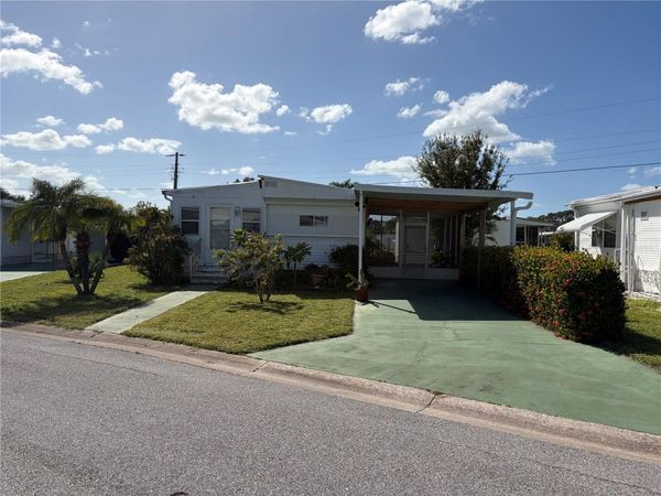 4949 OAKLAND HILLS AVENUE , SARASOTA, FL 34234