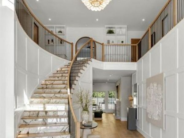 7607 Lavendale Avenue , Dallas, TX 75230