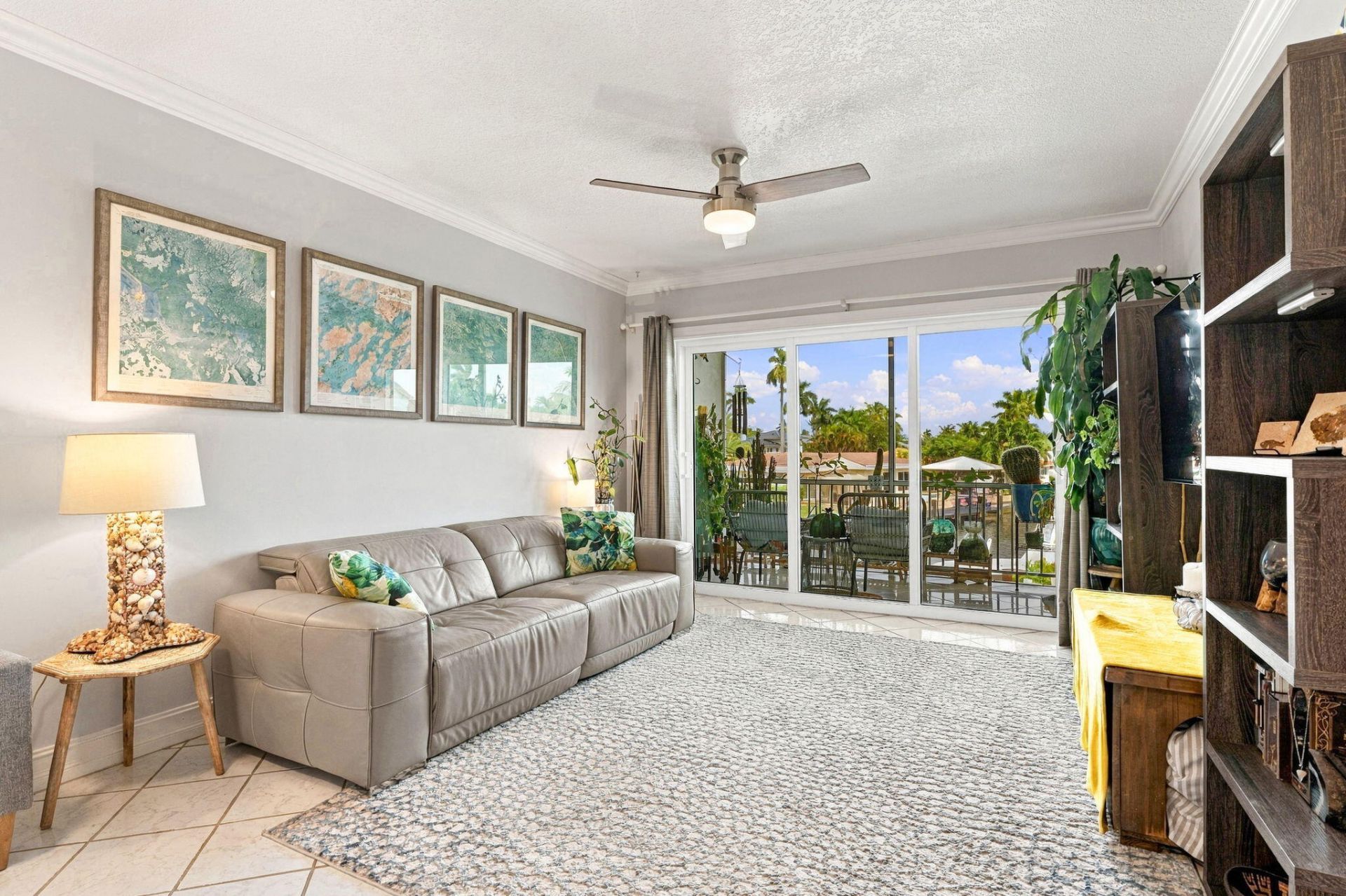 2201 SE 9th Street, Unit 207, Pompano Beach, FL 33062 Photo