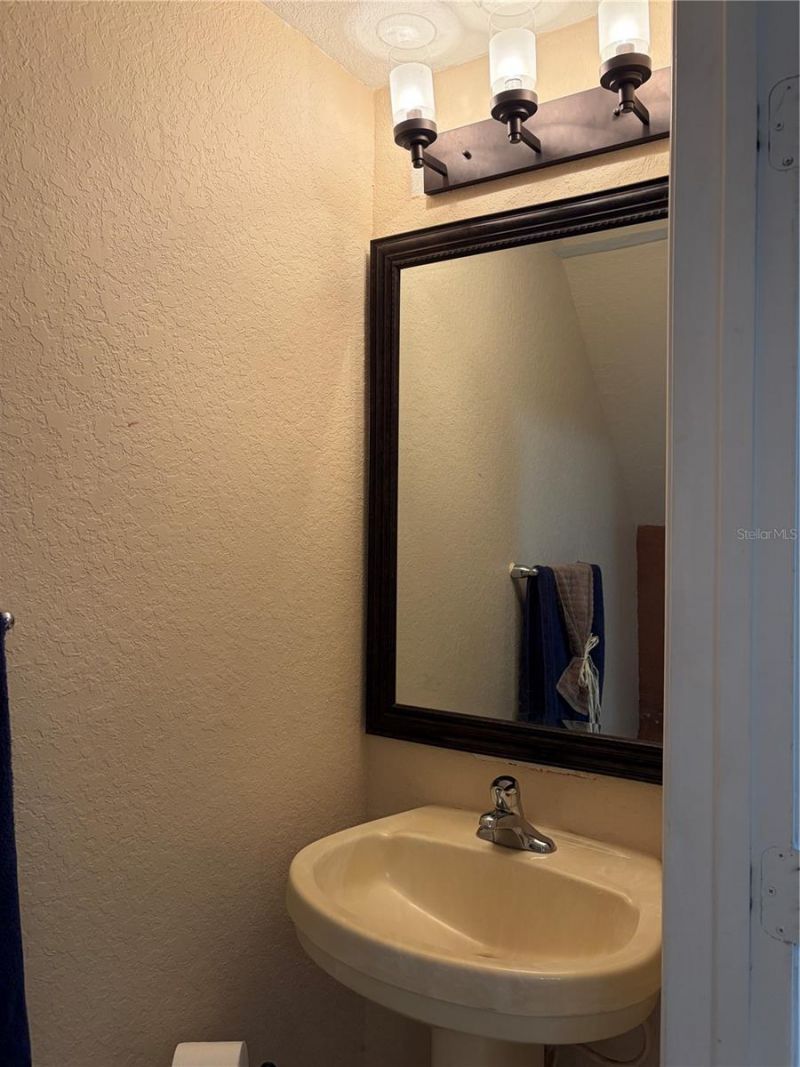 1931 Gardenia Court , Riviera Beach, FL 33404 Photo