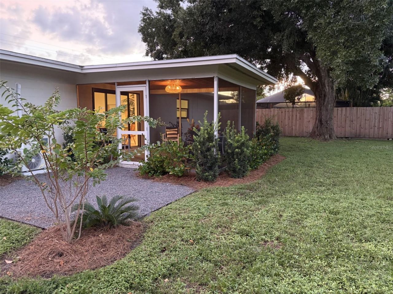 2551 Aspinwall Street , Sarasota, FL 34237 Photo