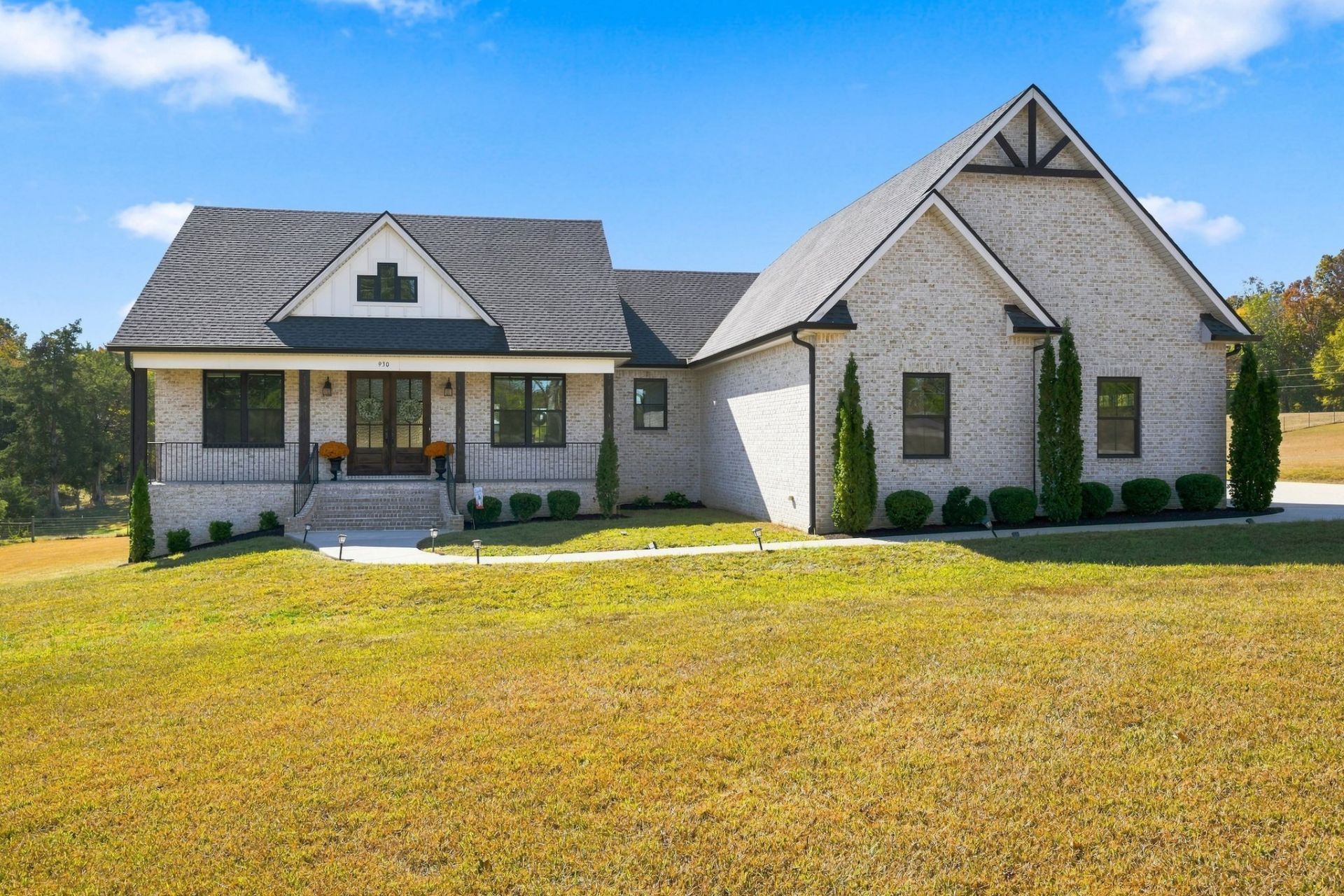 930 Steele Rd , Charlotte, TN 37036 Main Photo