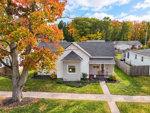 1477 Montgomery Avenue, Muskegon, MI 49441