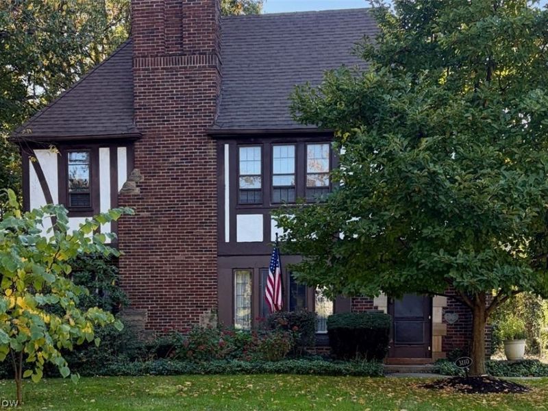 3110 Warrington Road, Shaker Heights, OH 44120 Photo 1