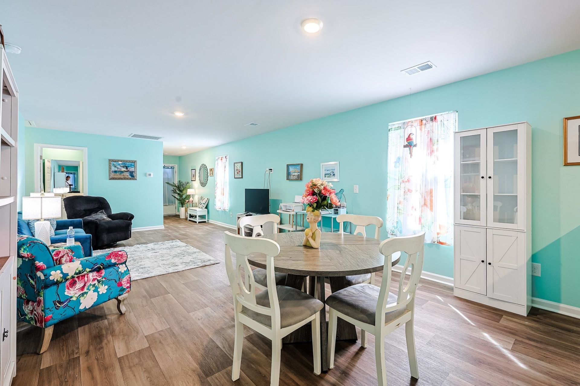 235 Birchwood Dr.  Photo 8