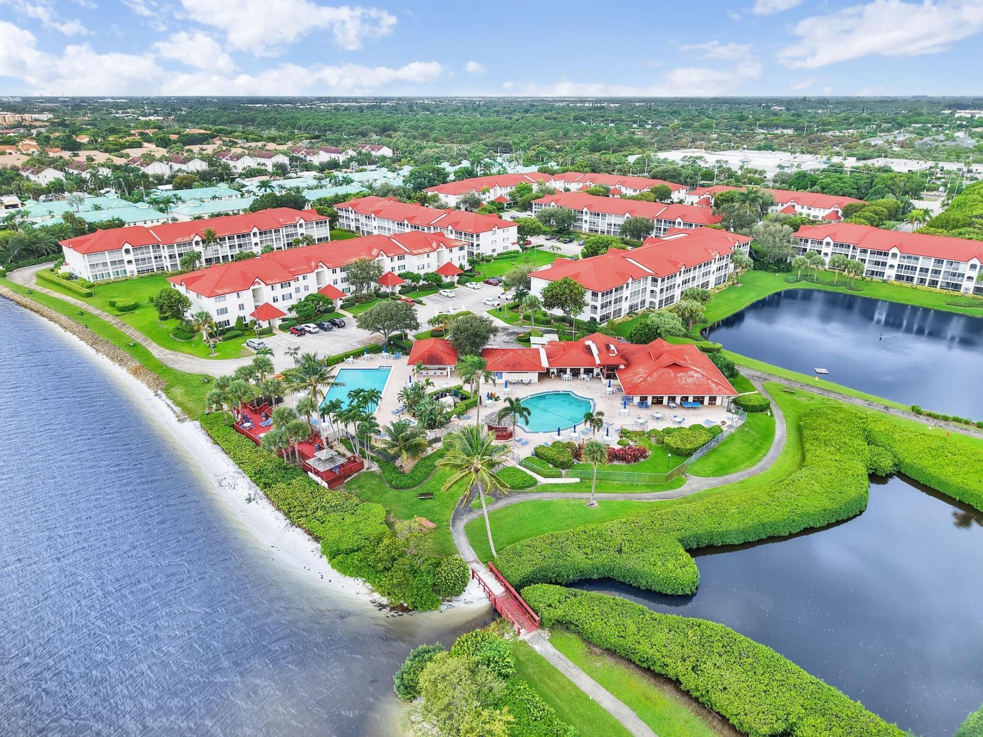 107 Half Moon Circle, Unit A1, Hypoluxo, FL 33462 Photo