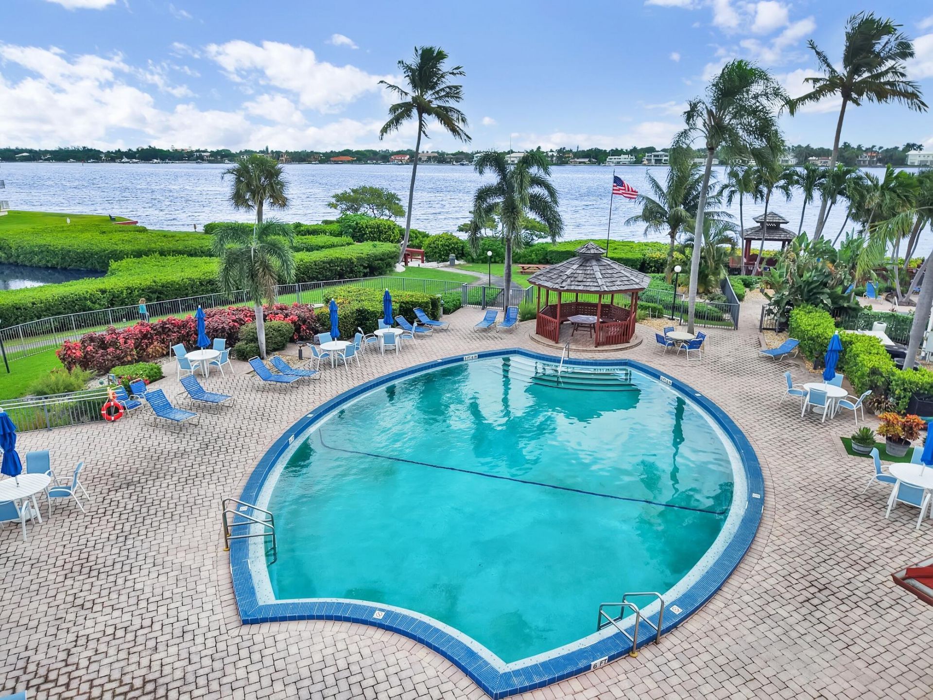 107 Half Moon Circle, Unit A1, Hypoluxo, FL 33462 Photo