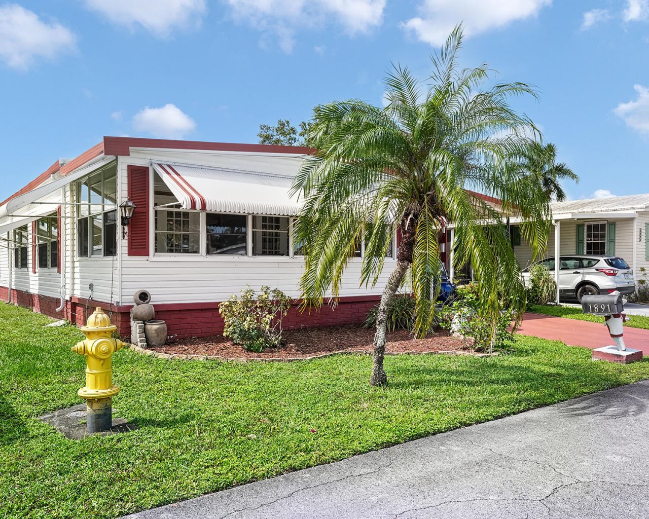 1891 SW 84th Avenue, Davie, FL 33324 Photo