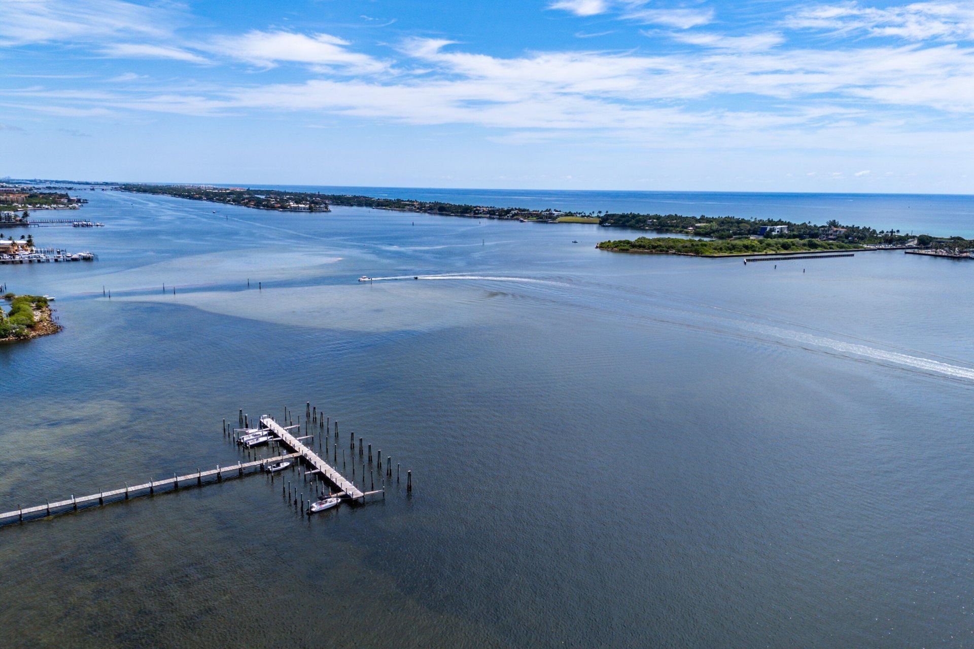 16 Via Lago, Boynton Beach, FL 33435 Photo