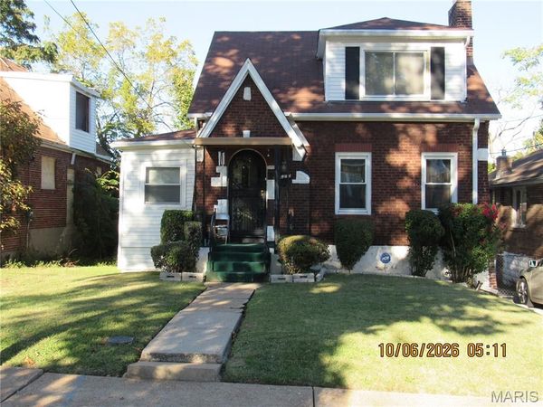 6233 Creston Avenue, Pine Lawn, MO 63121