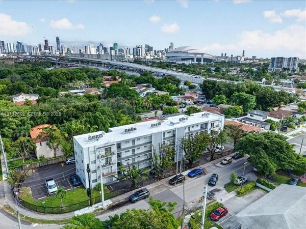 1111 NW 19th Ave, Unit 205, Miami, FL 33125