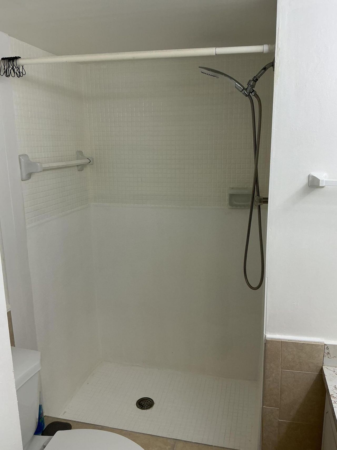 8100 Sunrise Lakes Boulevard, Unit 210, Sunrise, FL 33322 Photo