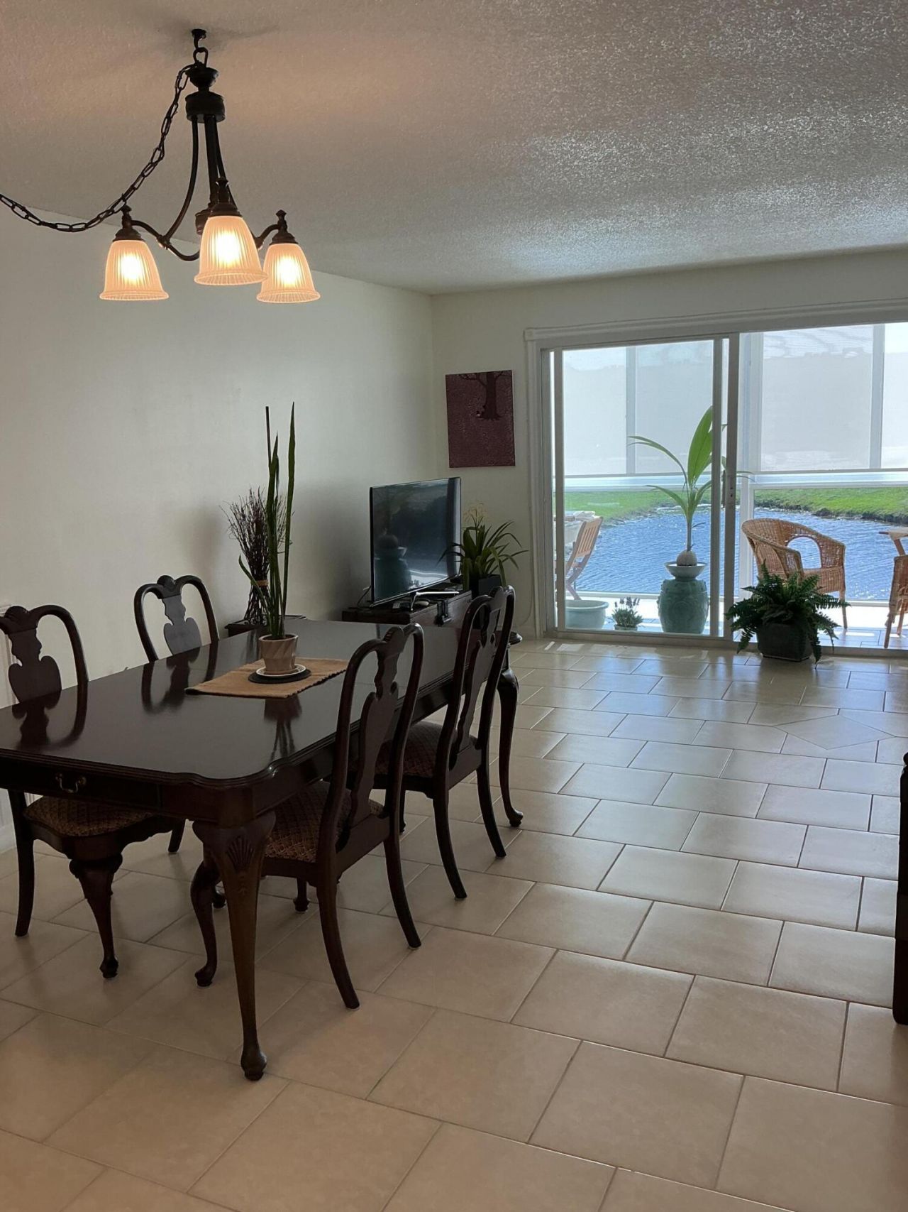 8100 Sunrise Lakes Boulevard, Unit 210, Sunrise, FL 33322 Photo