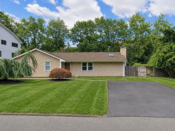 4 Roberts Road , Monsey, NY 10952